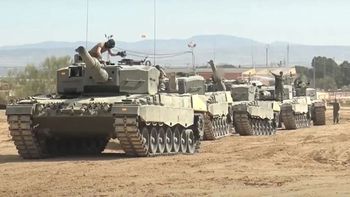 Oddali Ukrainie zardzewiałe czołgi. Z uznaniem patrzą na Polskę