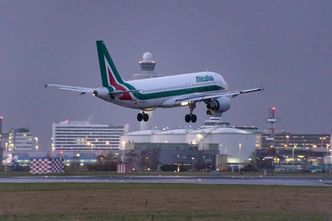 Wysokie ceny paliw odbiły się na biletach lotniczych. We Włoszech drożyzna