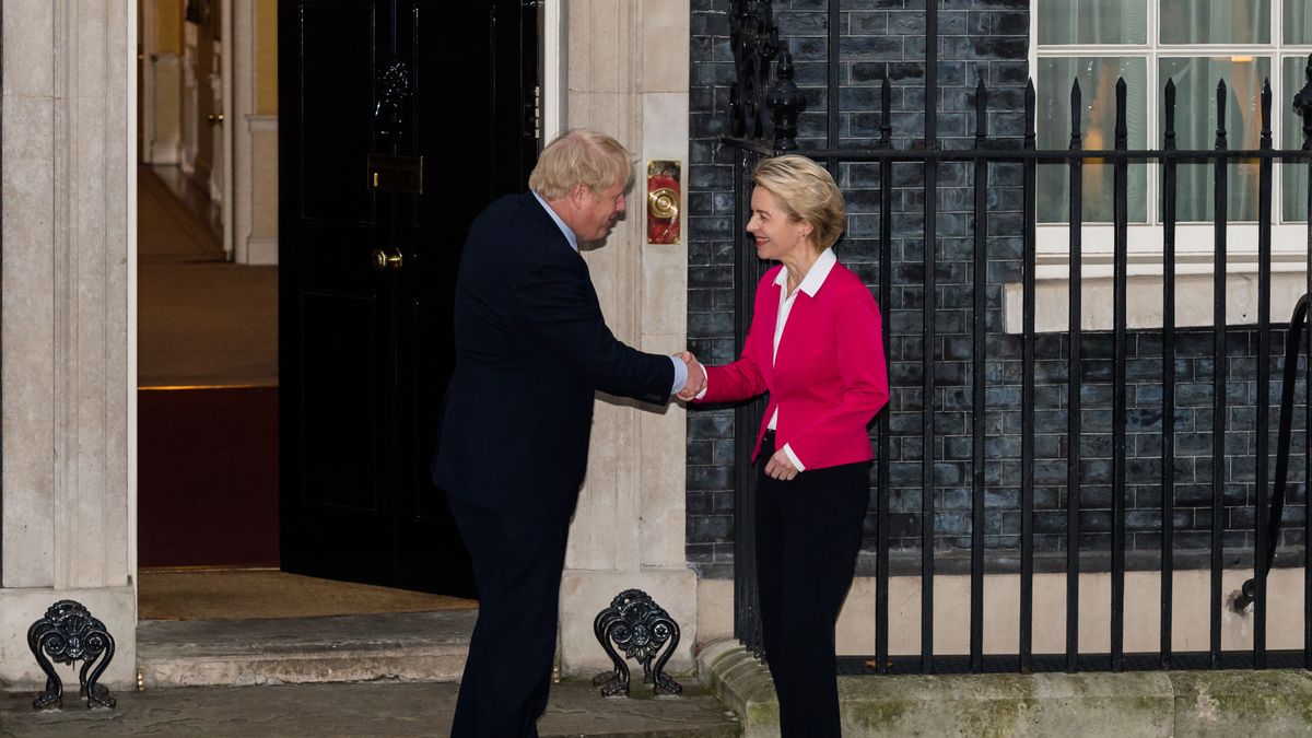 Brexit. Na zdjęciu premier Boris Johnson (po lewej) oraz przewodnicząca Komisji Europejskiej Ursula von der Leyen.