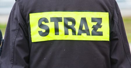Warszawa. Wypadek na Targówku. Skuter zderzył się z samochodem osobowym