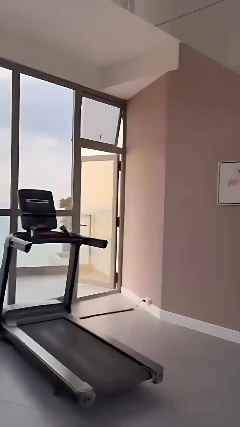 Siłownia w mieszkaniu Krzysztofa Rutkowskiego
