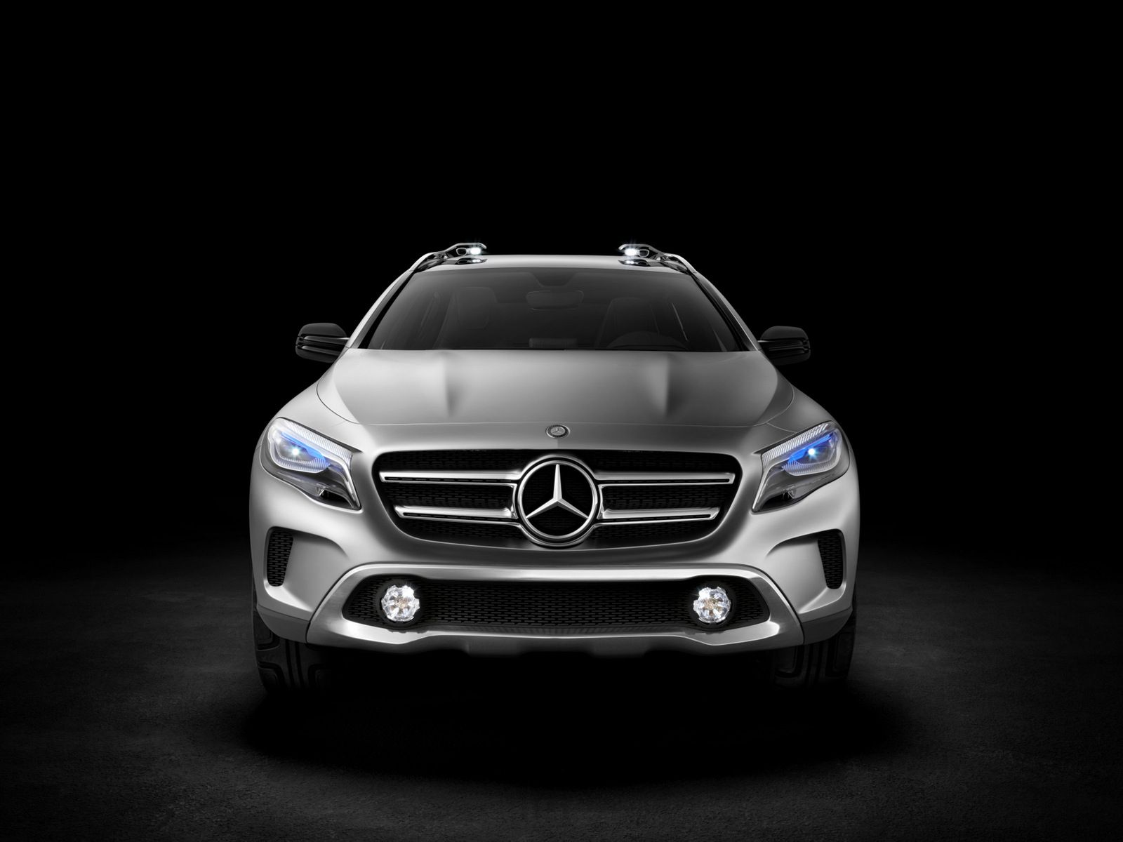 Mercedes GLA Concept na oficjalnych zdjęciach [galeria] 9