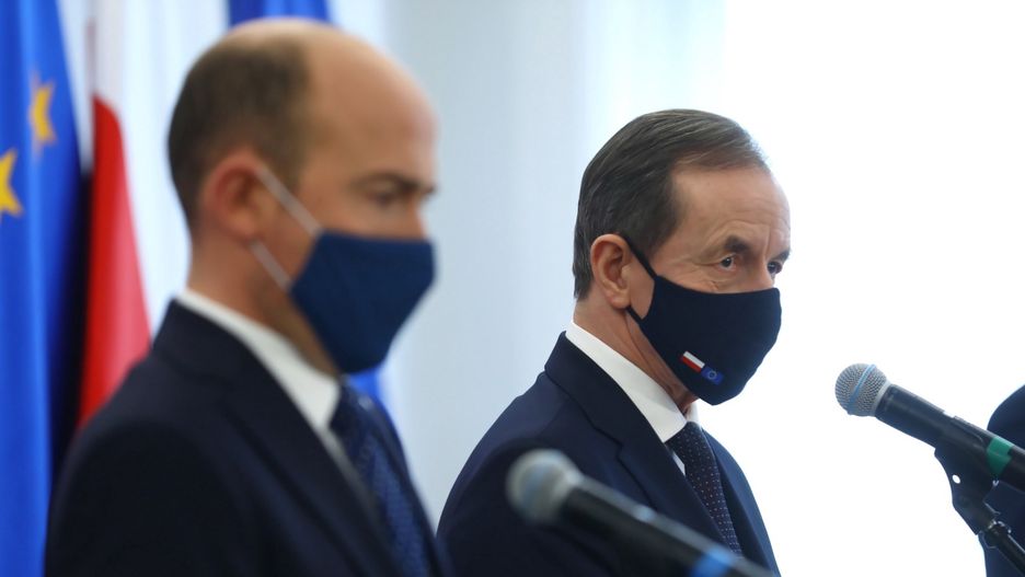 Szczepienia przeciw COVID-19. Borys Budka o wpisaniu prokuratorów do I grupy: to niegodziwe