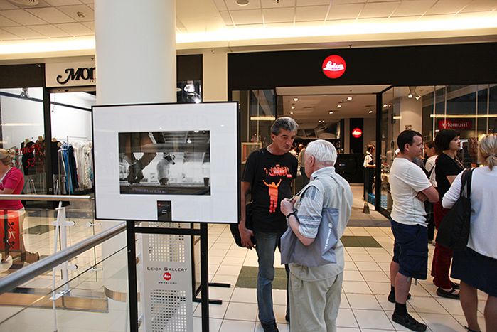 Leica Gallery – wernisaż wystawy konkursu „Moment jest tylko jeden” w 2011 roku, fot. Jacek Siwko