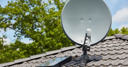 Kara 2,5 tys. zł za antenę na dachu. Kiedy musisz zgłosić instalację?