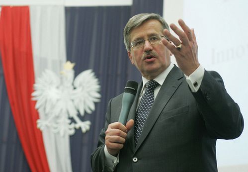 Blogerzy kontra Komorowski. Zobacz debatę!