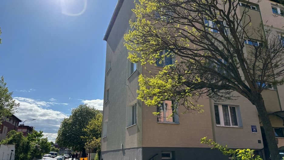 W tym bloku mieszkanie nabył Karol Nawrocki