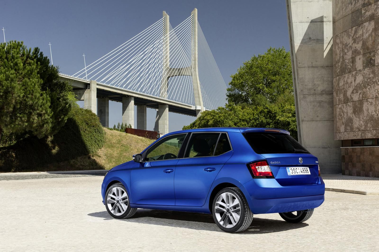 Nowa Škoda Fabia w obszernej galerii zdjęć 22