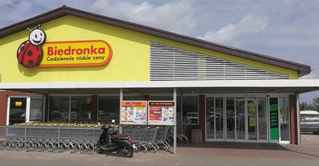 Biedronka szaleje, start w poniedziałek. Kup 2 sztuki, trzecią dają gratis