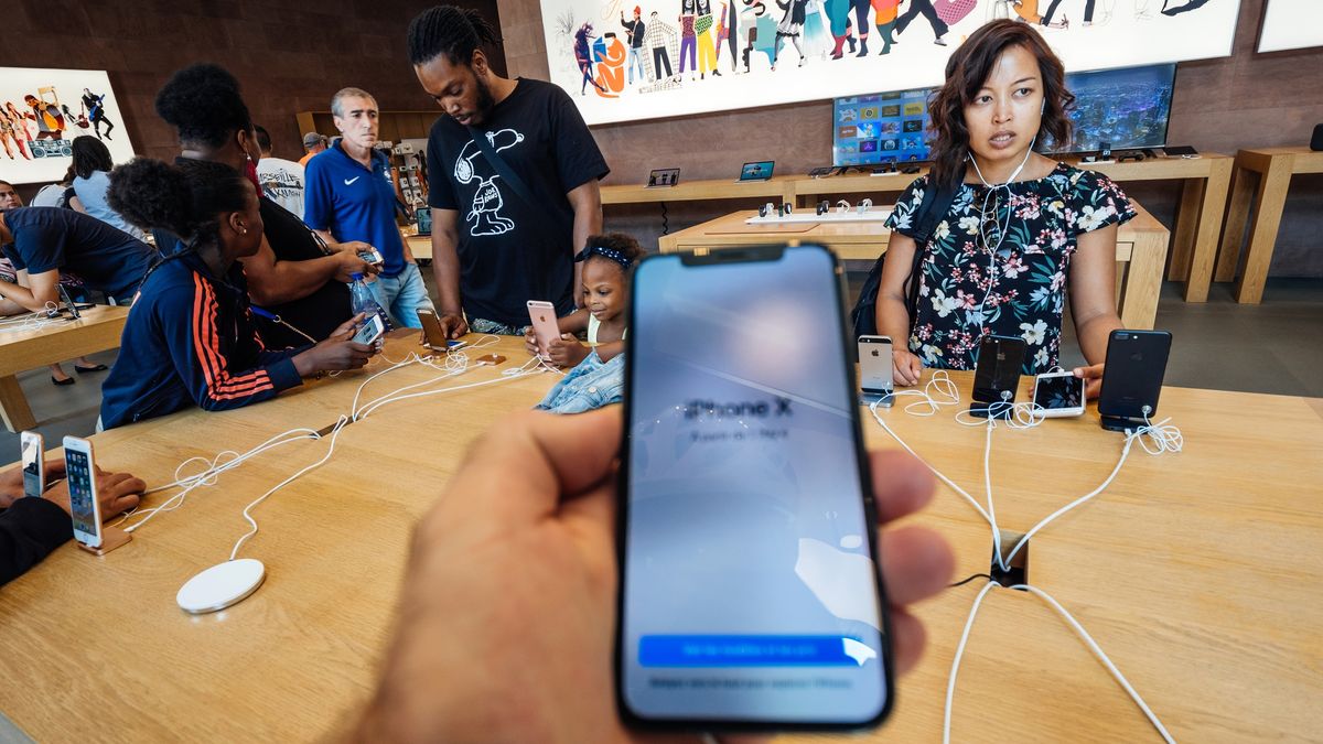 Dostawcy Apple odnotowali duże spadki przychodów. (depositphotos)