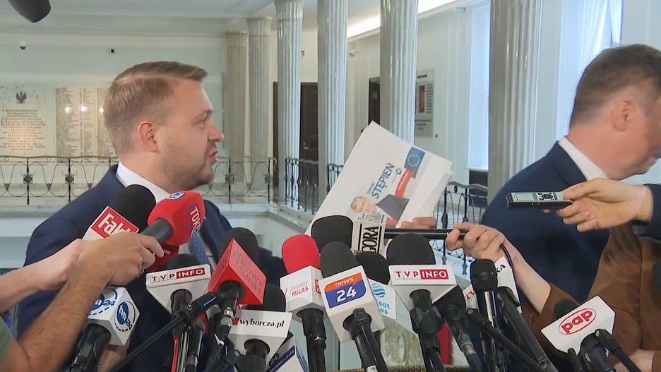 Jacek Ozdoba znowu pojawił się na konferencji PO