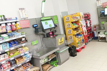 Otwierają sklepy w niedziele niehandlowe. Znaleźli sposób na zakaz