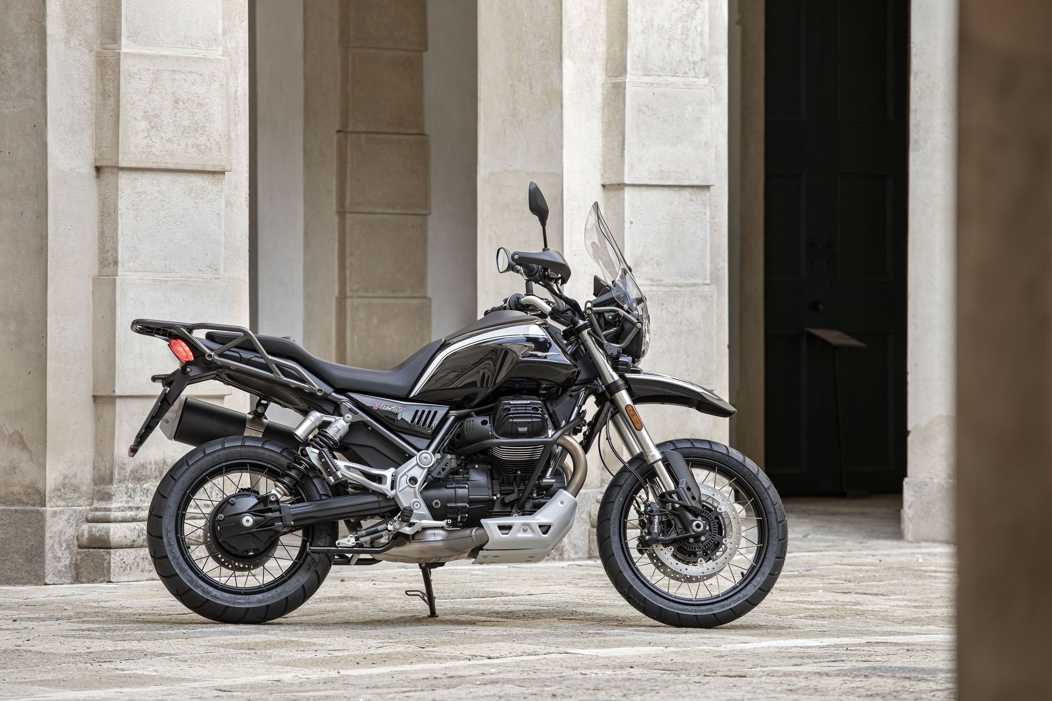 Moto Guzzi V85 TT Guardia d’Onore