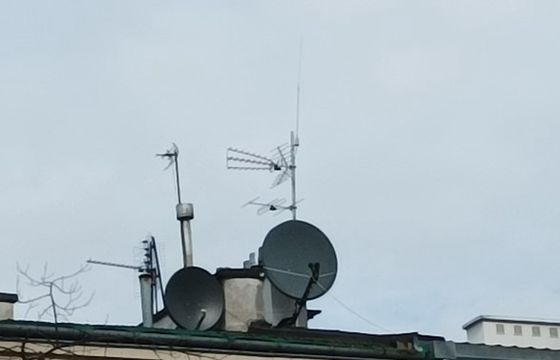 Polsat Box promuje usługi bez anteny satelitarnej i na łączach innych operatorów