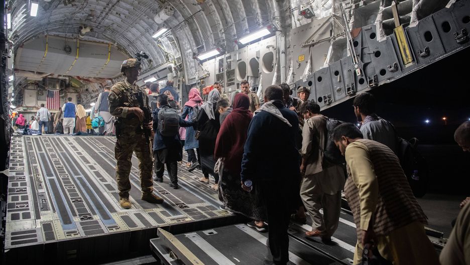 Afganistan. Talibowie chcą ograniczyć dostęp do lotniska 