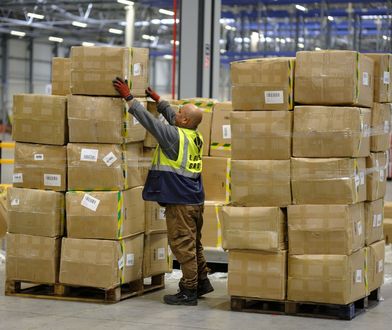 Polacy wydali miliardy na chińskie produkty. 100 mln paczek rocznie