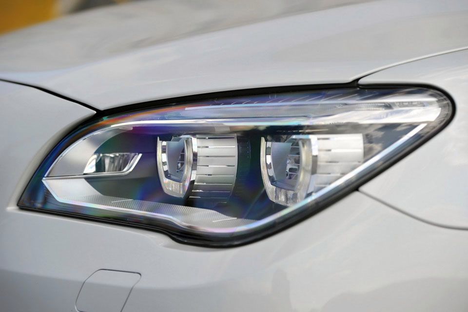 BMW serii 7 na rok 2013 - megagaleria niemieckiego okrętu flagowego 50