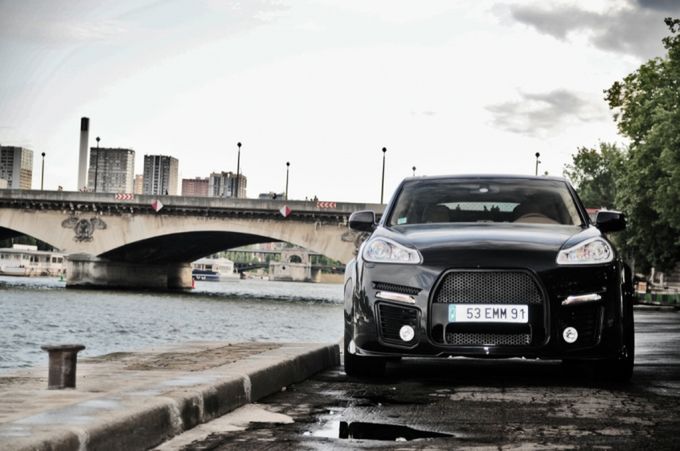 Porsche Cayenne Turbo Balrog