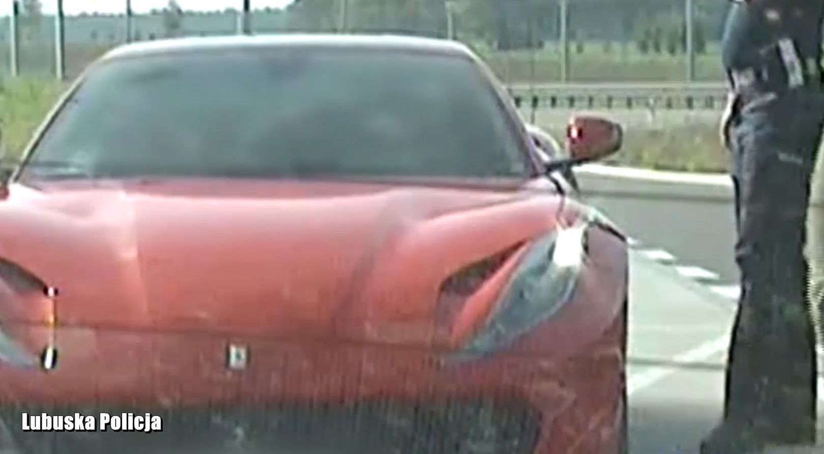 Zatrzymane ferrari