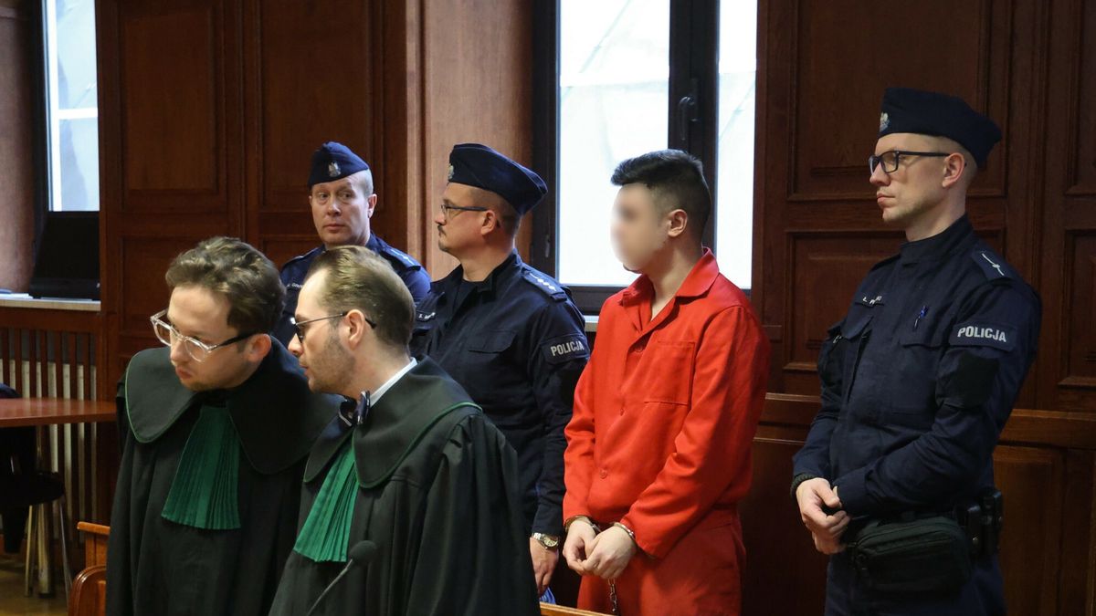 Dorian S. na sali sądowej