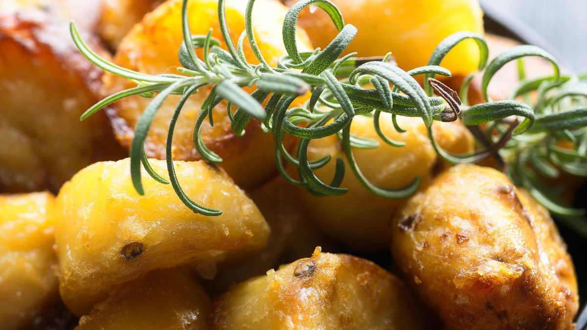 Pieczone ziemniaki będą chrupały jak szalone