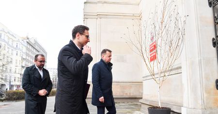 Błaszczak wszedł do Ministerstwa Rolnictwa. Oskarża rząd