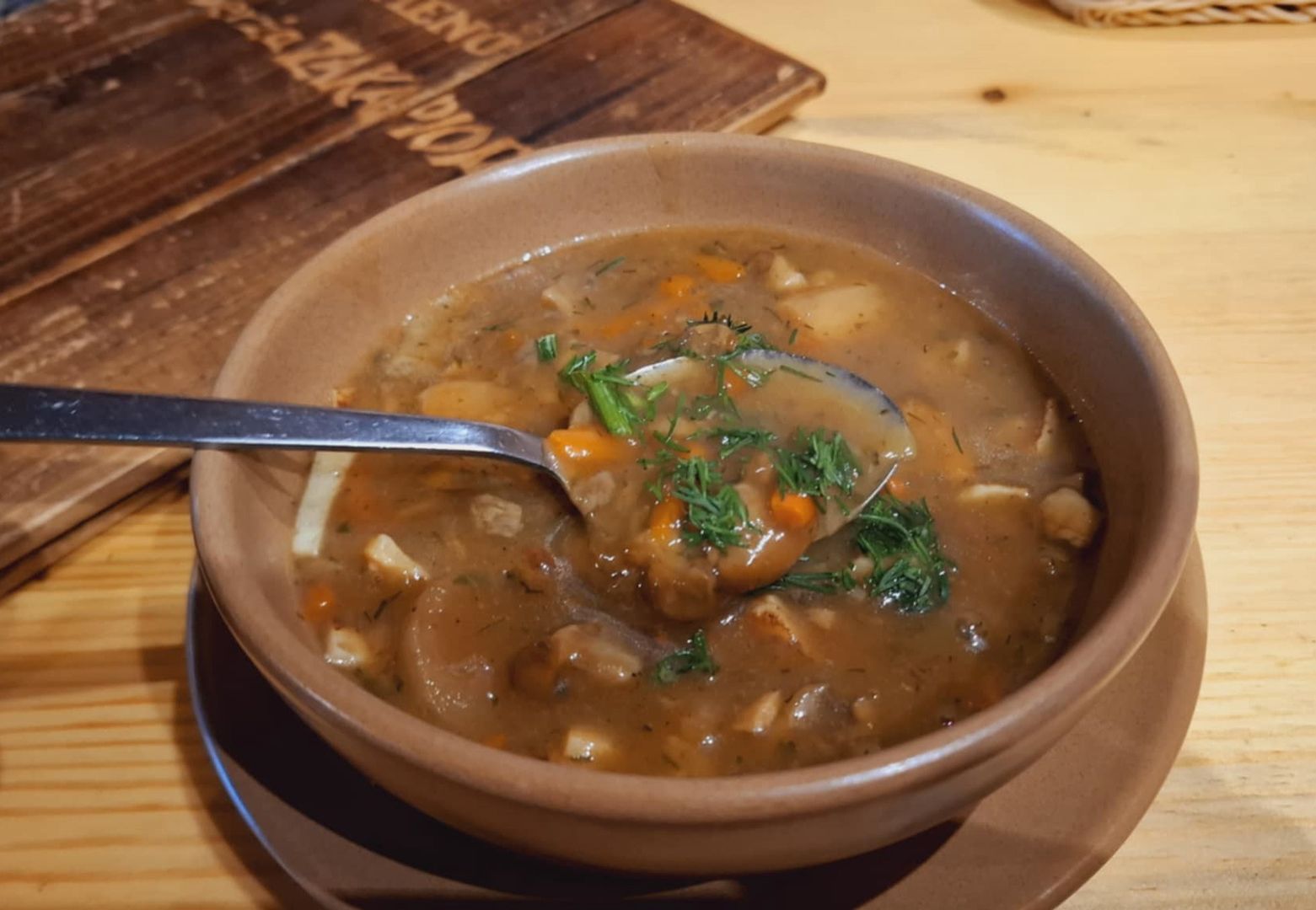 Zupa-dupa z Oberży Zakapior