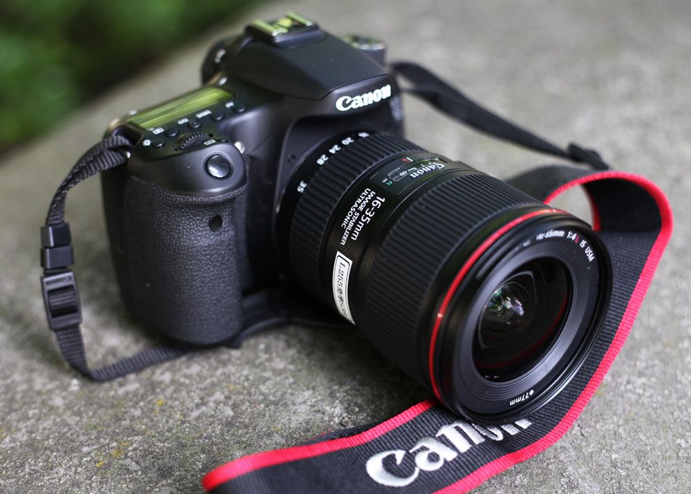 Nowe szerokokątne obiektywy Canon EF do lustrzanek [zdjęcia z premiery]