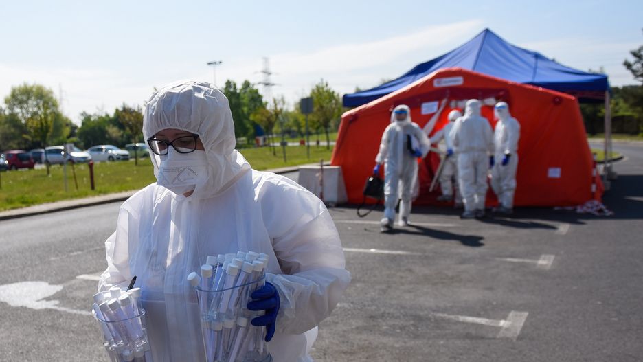 Koronawirus. Niemieckie media piszą o epidemii w Polsce