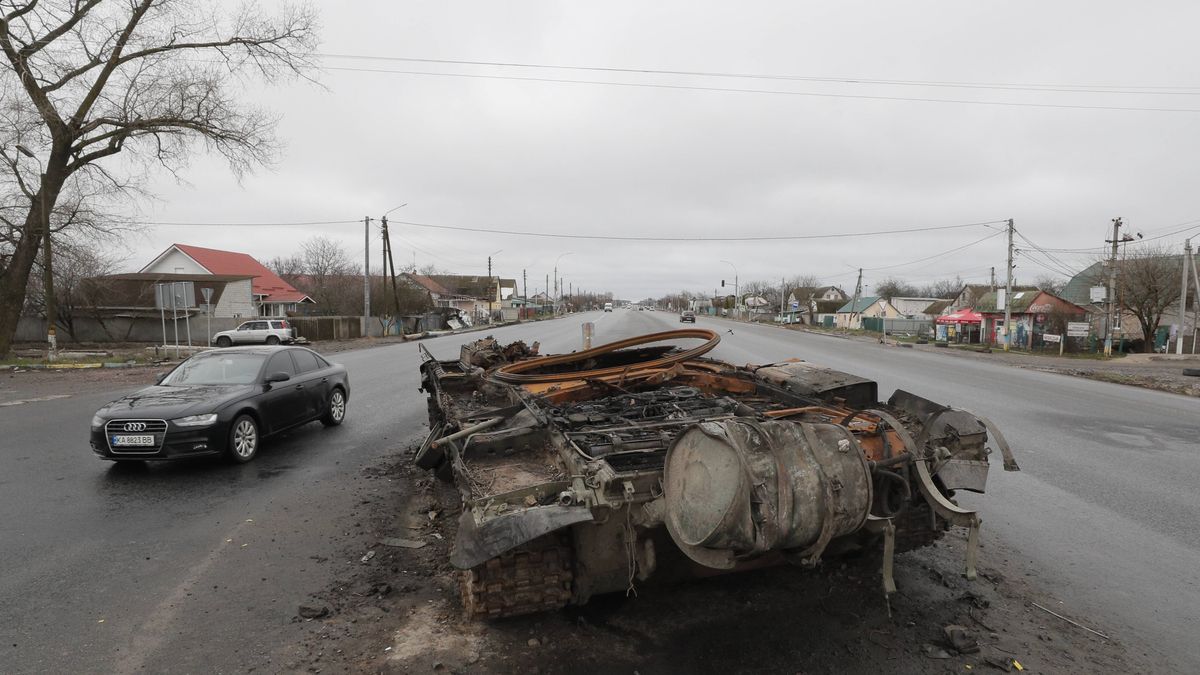 Rosyjscy żołnierze sypią piasek, aby nie uczestniczyć w walkach 