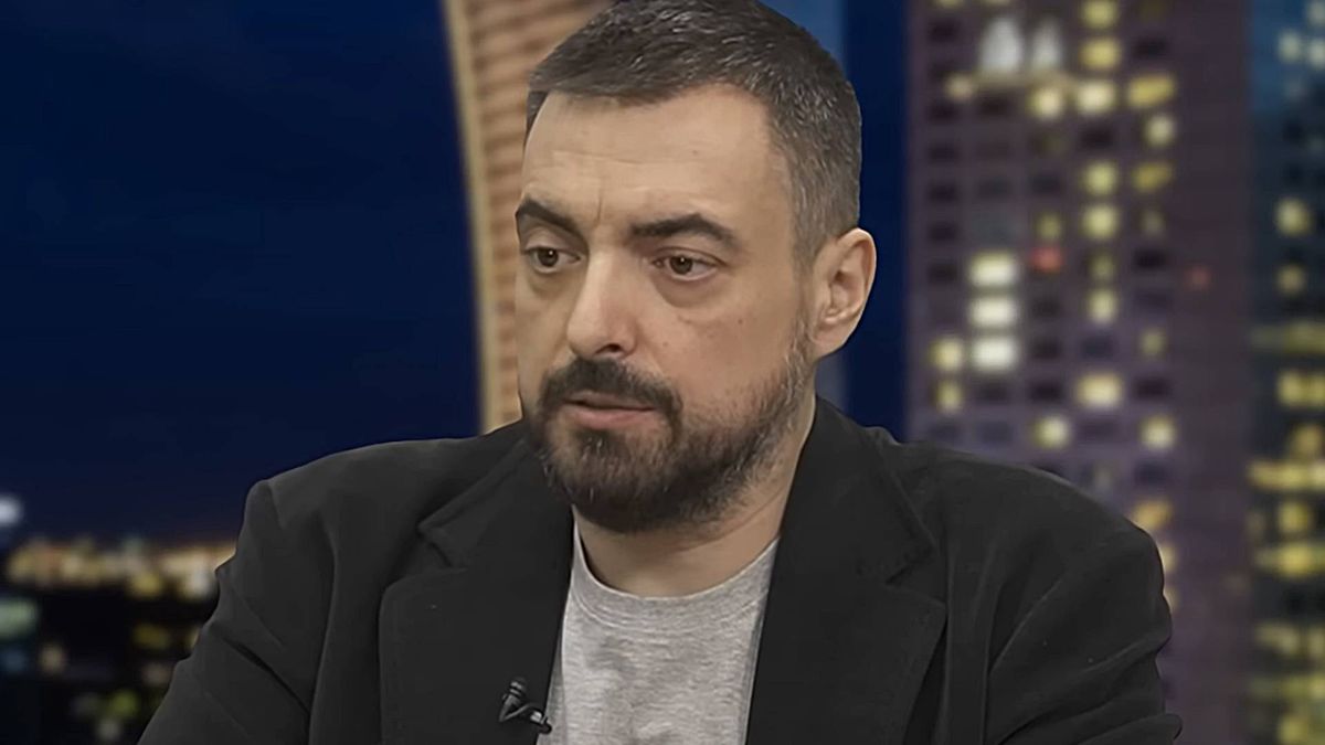 Bracia Sekielscy zawieszają dwa programy