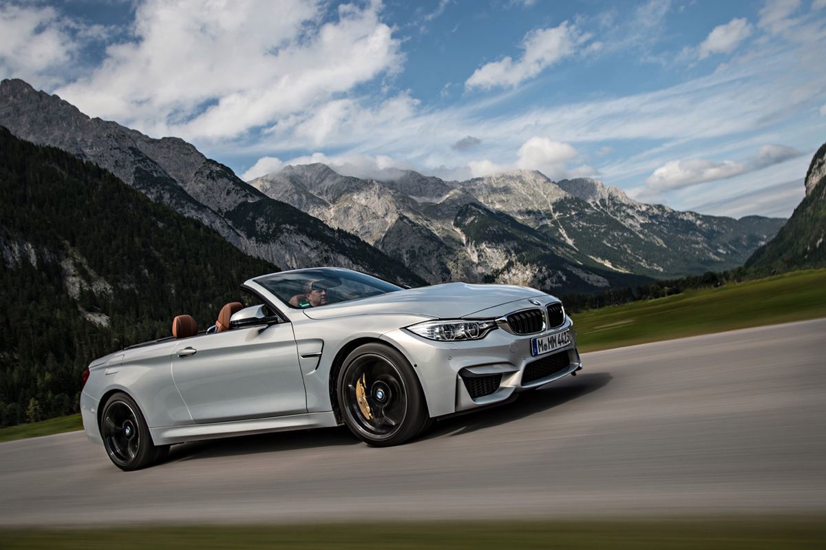 Ogromna galeria zdjęć z kabrioletem BMW M4 144