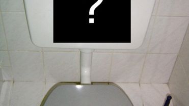 Kosmiczny klozet dla graczy 1