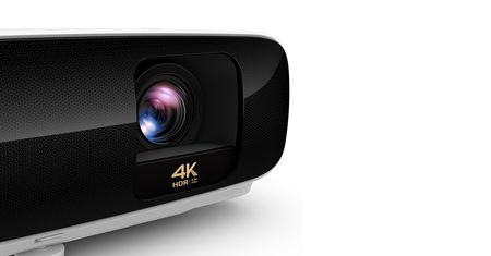 Wybierz jasny smartprojektor z Wi-Fi, HDR i 4K jeśli nie chcesz telewizora