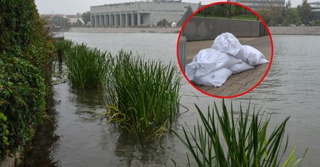 Tak wygląda osiedle Wrocławia. Worki z piaskiem i wyłączone windy
