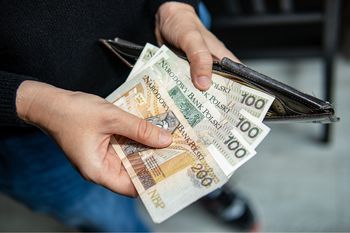 Pensje w działach zakupów w górę. Można zarobić 20 tys. zł miesięcznie