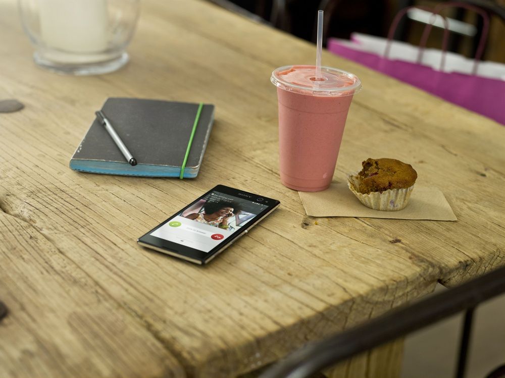 Xperia C3, czyli Sony prezentuje "najlepszy telefon do zdjęć selfie" 8