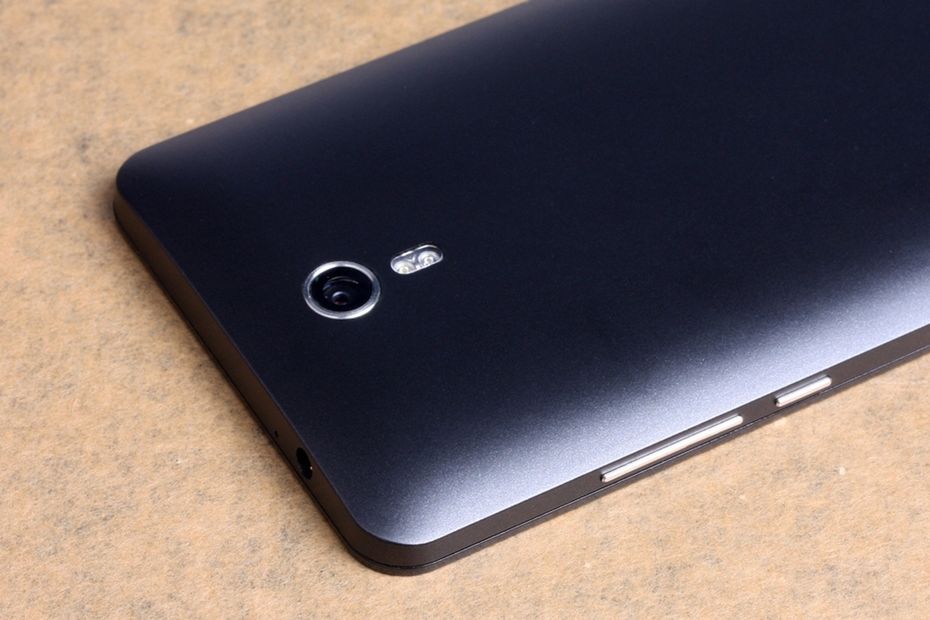 Jiayu S3, czyli 8-rdzeniowy układ, 3 GB RAM-u, ekran FullHD i LTE za 160 dolarów 10