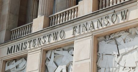 Widać pierwsze skutki pandemii. Spadają wpływy z VAT-u. Eksperci nie mają złudzeń, będzie jeszcze gorzej