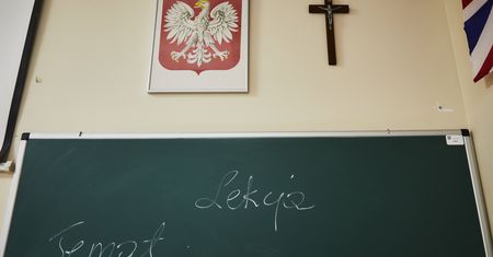 Ile zarabia katecheta w szkole? Zdziwicie się