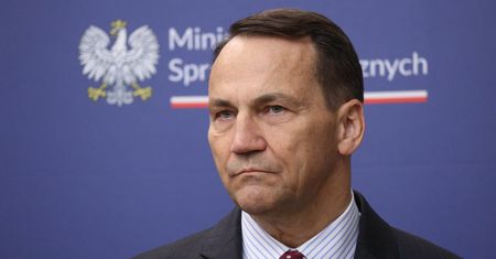 Szef MSZ apeluje o natychmiastowe opuszczenie Iranu