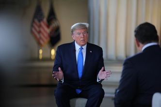 Kursy walut. Złoty nieco słabszy. Inwestorzy nerwowi z powodu napięcia na linii USA-Chiny