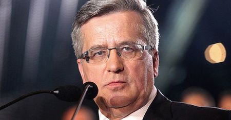Co zrobi Putin? Komorowski: "Możliwe są dwa scenariusze"