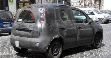 Fiat Panda wyszpiegowany