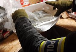 Kłodzko. Policjanci przejęli narkotyki i sprzęt do ich produkcji. Podejrzanemu grozi 12 lat więzienia