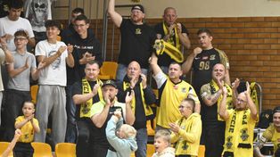 Świecie: Kibice na meczu Futsal Świecie - Dreman Exlabesa Opole Komprachcice. Poszukajcie się na zdjęciach