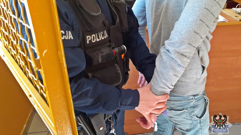 Wrocław. Zabójstwo 65-letniego mężczyzny na Szczepinie. Podejrzani już w rękach policji