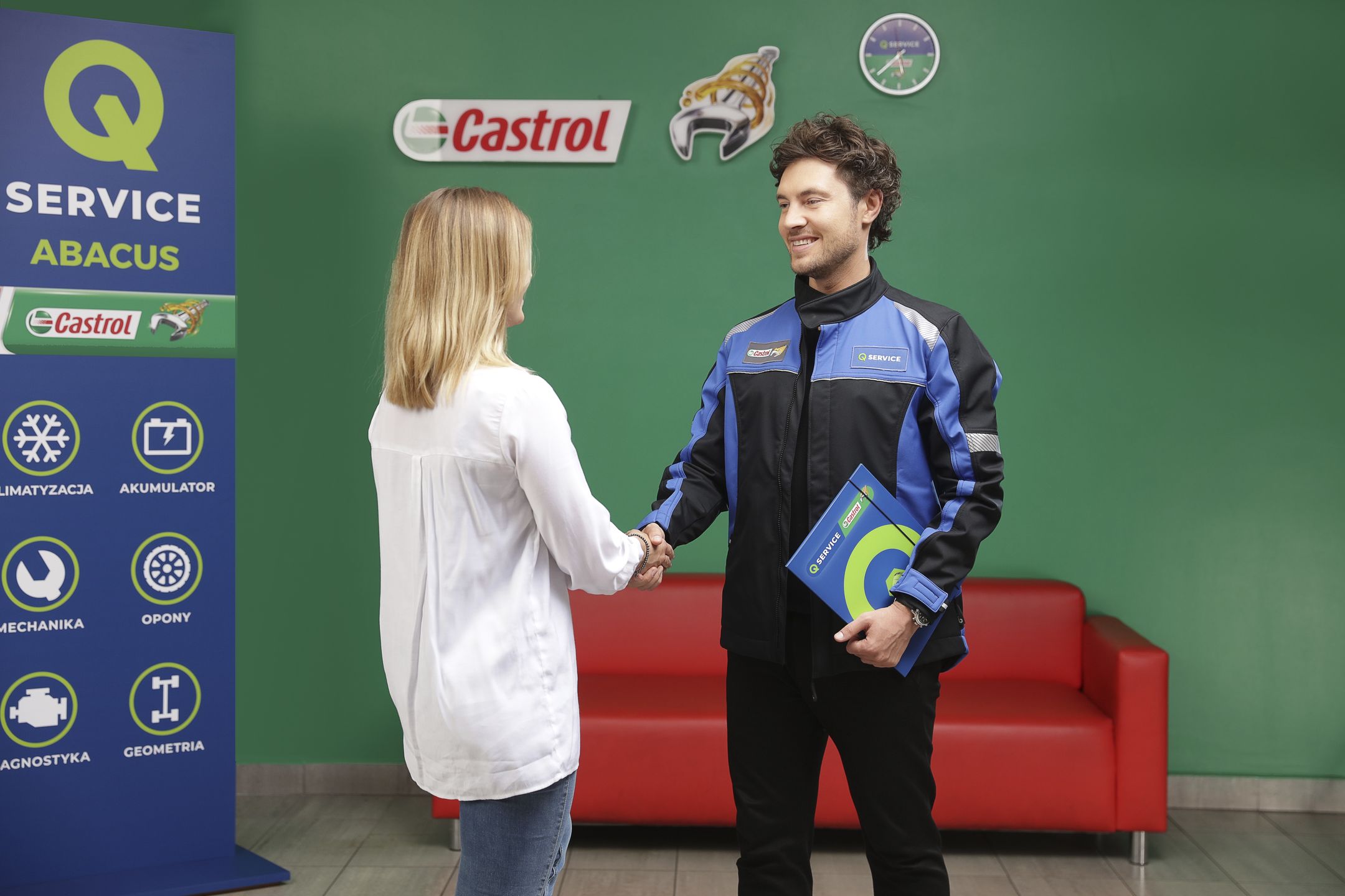Sprawdź czy w okolicy nie ma punktu sieci Q Service Castrol.