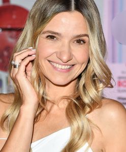 Ściągnęła sukienkę i pokazała się w bikini. Joanna Koroniewska zachwyca figurą