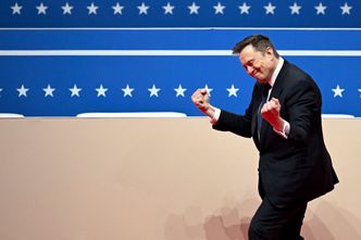 Akcje Tesli wystrzeliły. Jeszcze nikt nie był tak bogaty jak Musk